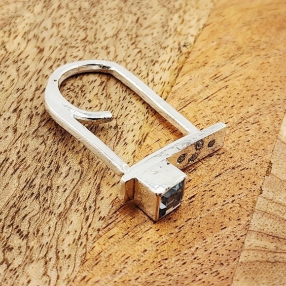 BLUE TOPAZ AVANT-GARDE HANDMADE STERLING SILVER METAL 5.5 - Picture 4 of 6